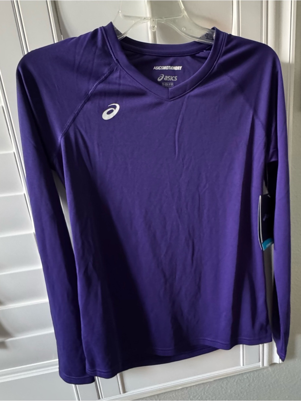Asics Circuit 8 Warm-Up Womens Long Sleeve Purple size Small athletic shirt NWOT